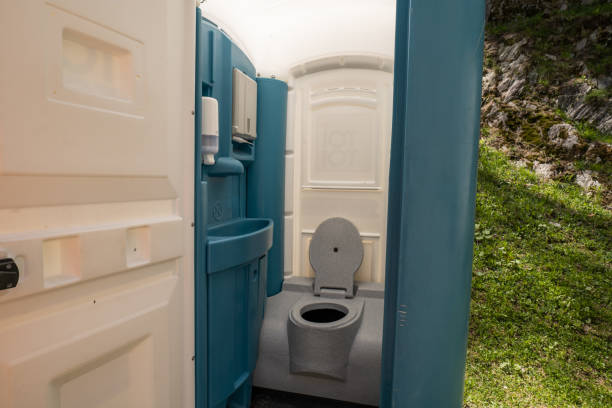 Best Portable restroom trailer rental  in Windy Hills, KY